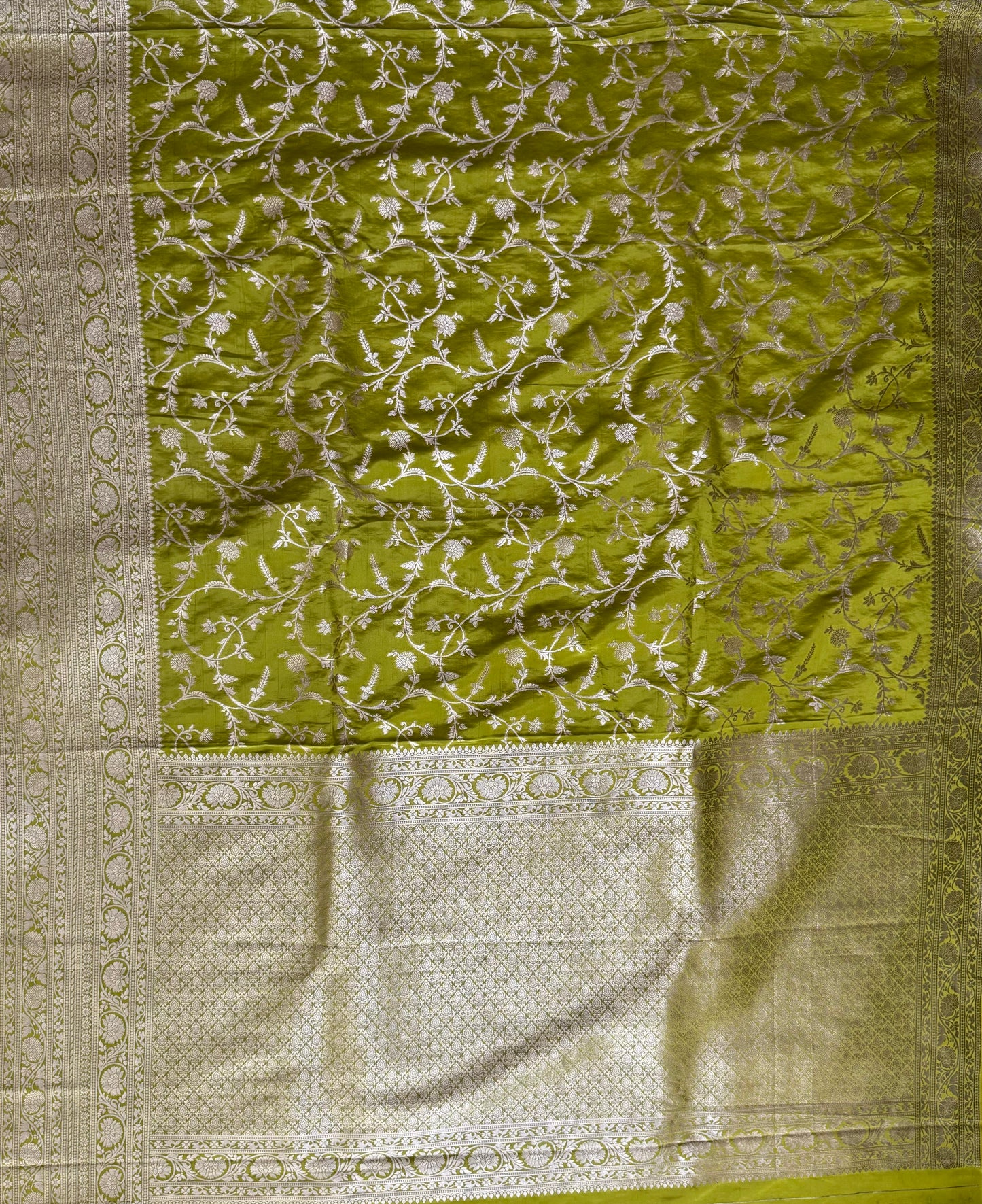 MEHENDI GREEN BANARASI GEORGETTE SAREE ALLOVER ZARI WEAVING RICHPALLU WITH BLOUSE✨