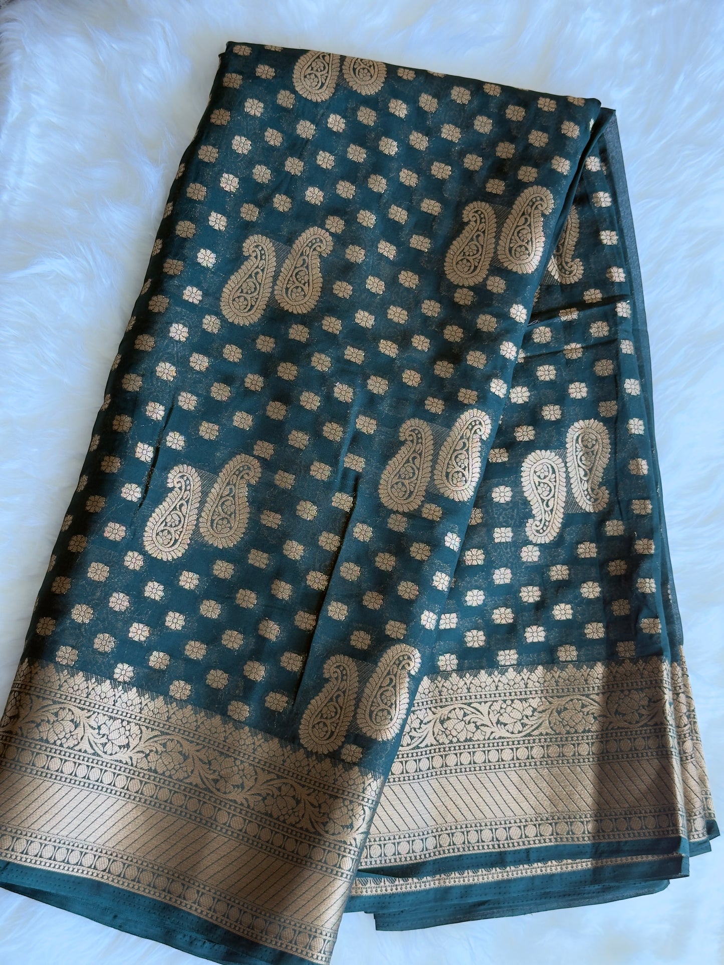 DARK GREEN GEORGETTE SOFT SAREE GOLD WEAVING WITH BLOUSE ✨